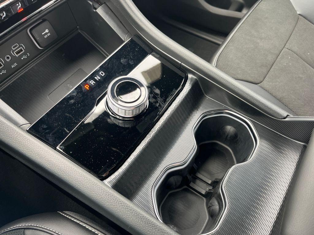 new 2025 Jeep Grand Cherokee car, priced at $45,625