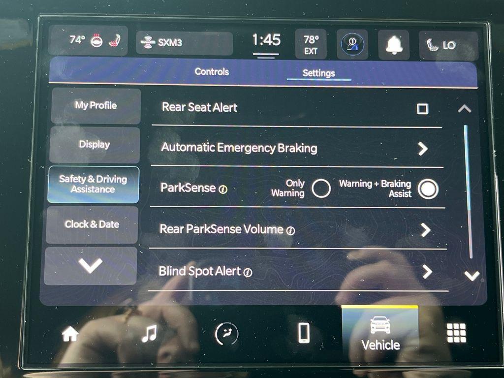 new 2025 Jeep Grand Cherokee car, priced at $45,625