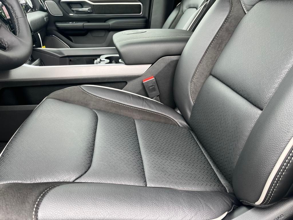 new 2025 Ram 1500 car