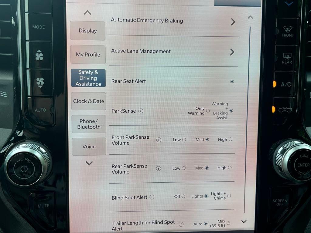 new 2025 Ram 1500 car, priced at $52,098