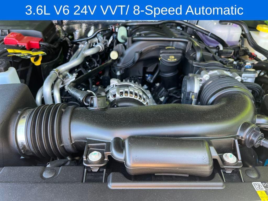 new 2025 Jeep Gladiator car, priced at $48,204