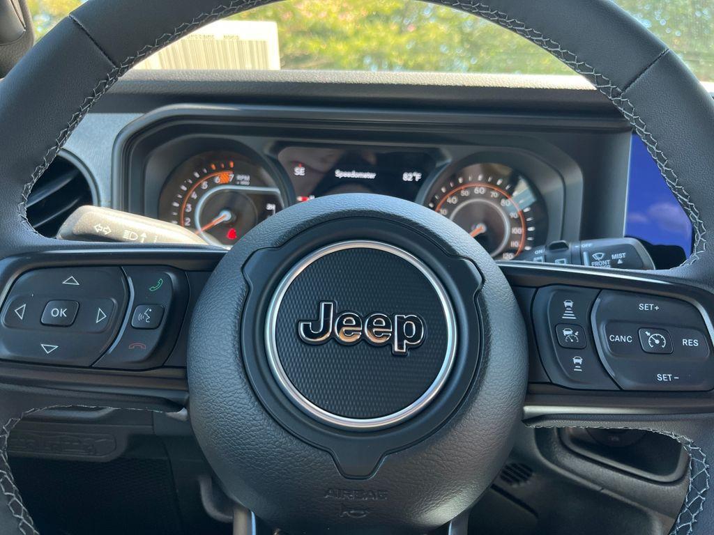 new 2025 Jeep Wrangler car, priced at $50,545