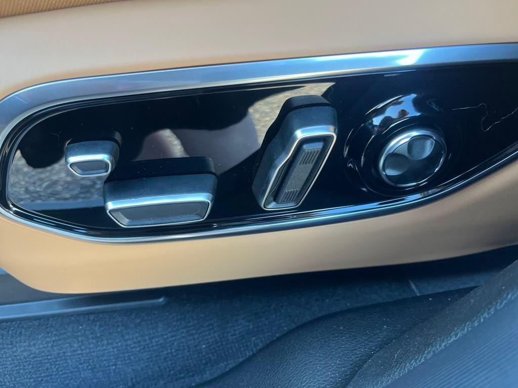 new 2025 Jeep Grand Cherokee L car, priced at $61,611