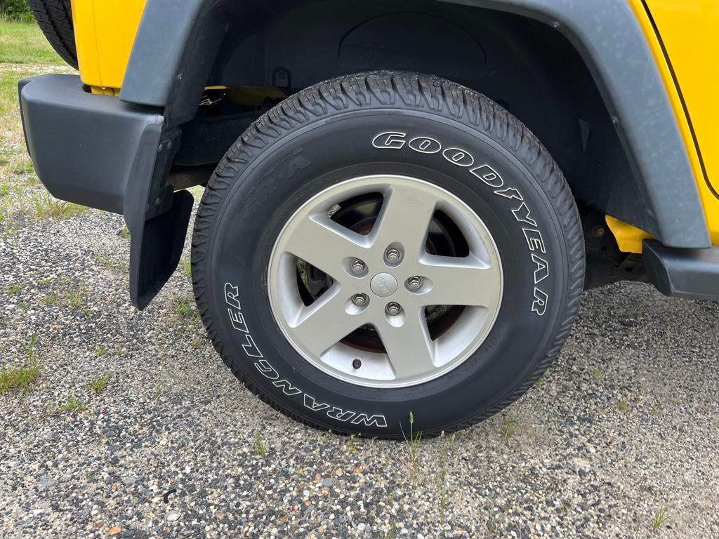 used 2015 Jeep Wrangler Unlimited car, priced at $20,999