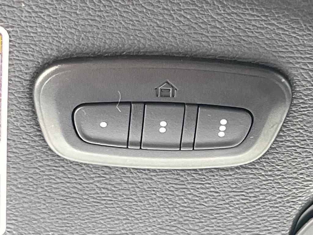 used 2021 Jeep Gladiator car, priced at $29,999