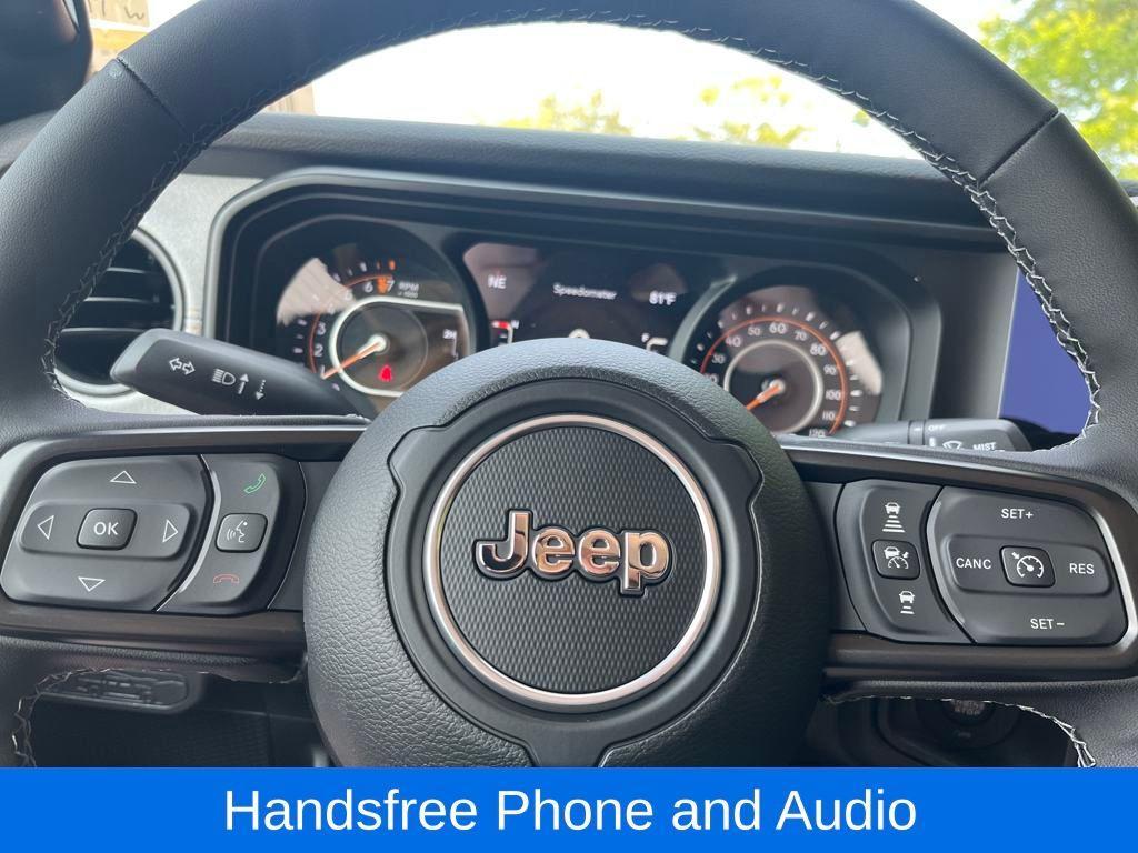 new 2025 Jeep Gladiator car, priced at $48,460
