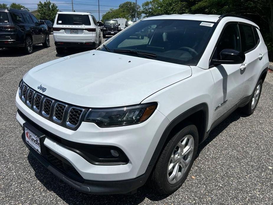 new 2024 Jeep Compass car, priced at $28,628