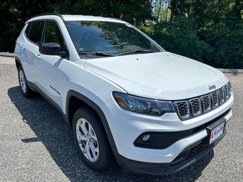 new 2024 Jeep Compass car, priced at $30,440