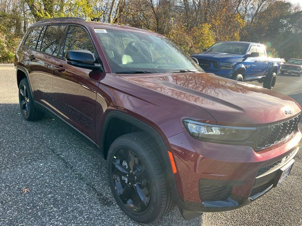 new 2025 Jeep Grand Cherokee L car, priced at $49,670