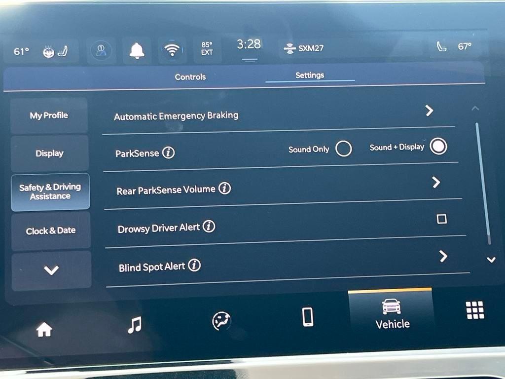 new 2025 Jeep Compass car, priced at $35,554
