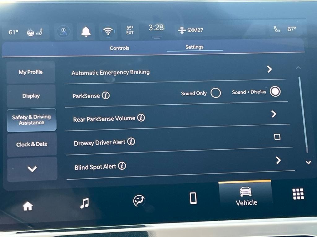 new 2025 Jeep Compass car, priced at $33,962