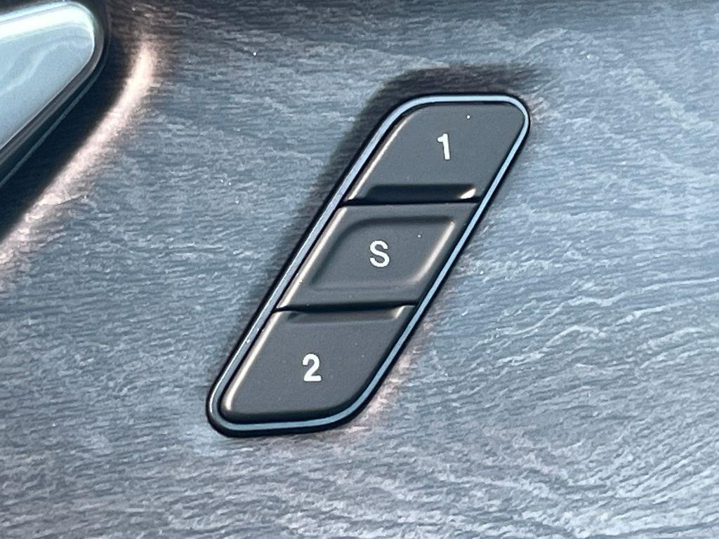 new 2025 Jeep Grand Cherokee L car, priced at $50,105