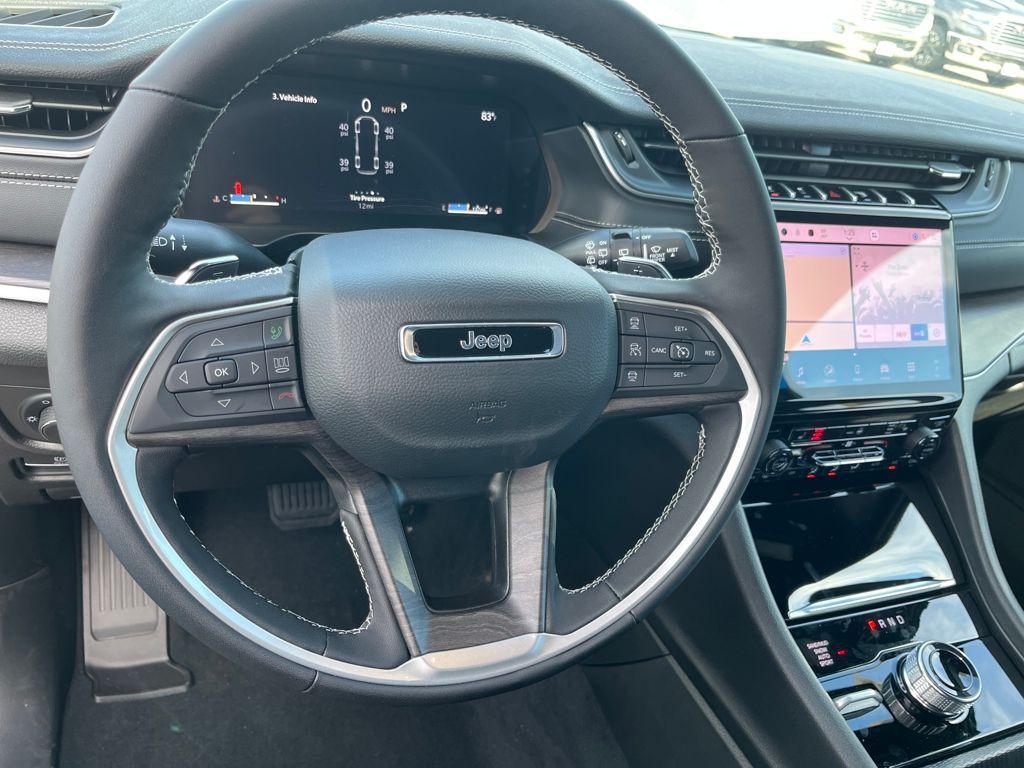 new 2025 Jeep Grand Cherokee L car, priced at $50,105