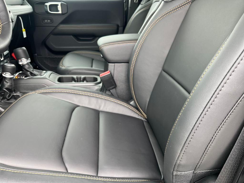 new 2025 Jeep Wrangler car, priced at $102,585