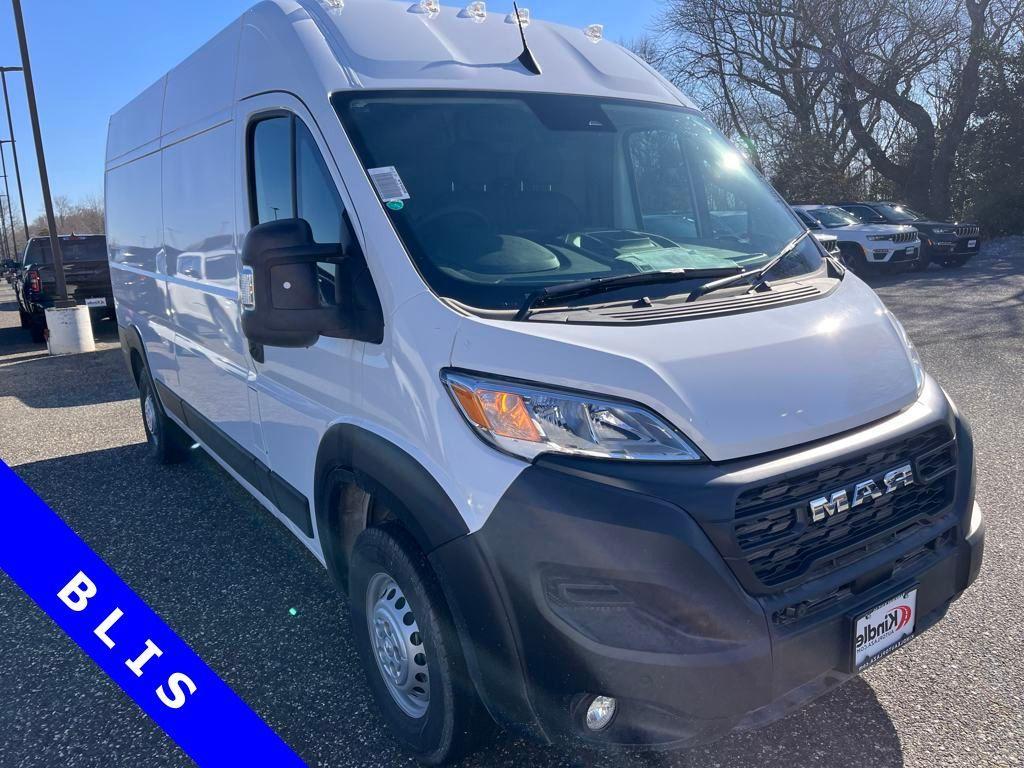new 2025 Ram ProMaster 2500 car, priced at $52,318