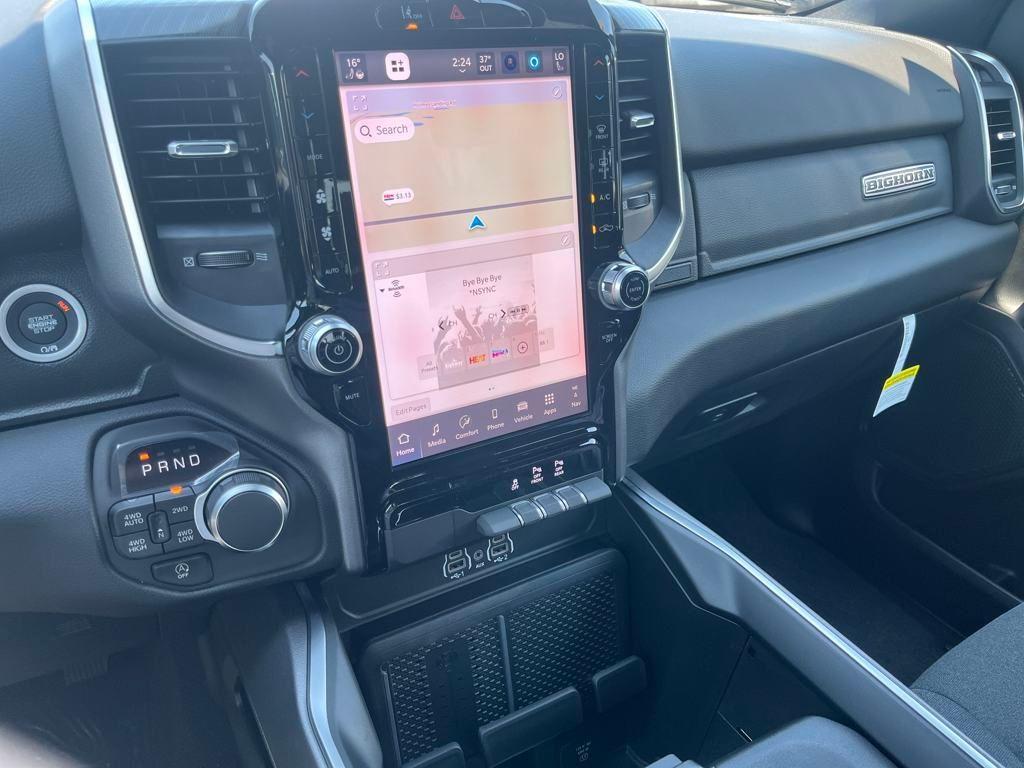 new 2025 Ram 1500 car, priced at $53,329