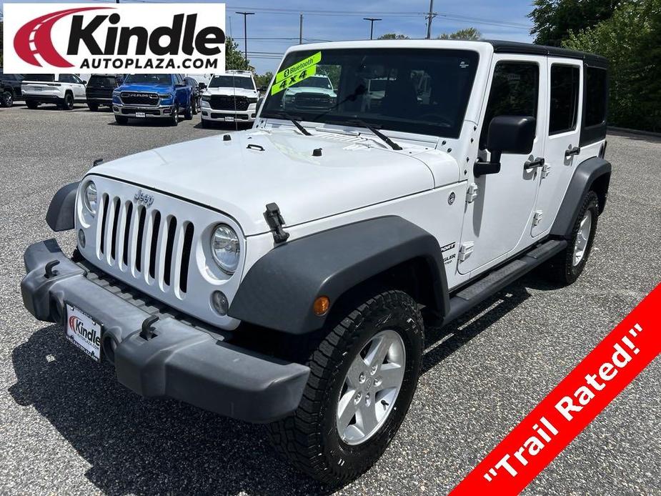 used 2015 Jeep Wrangler Unlimited car, priced at $20,749