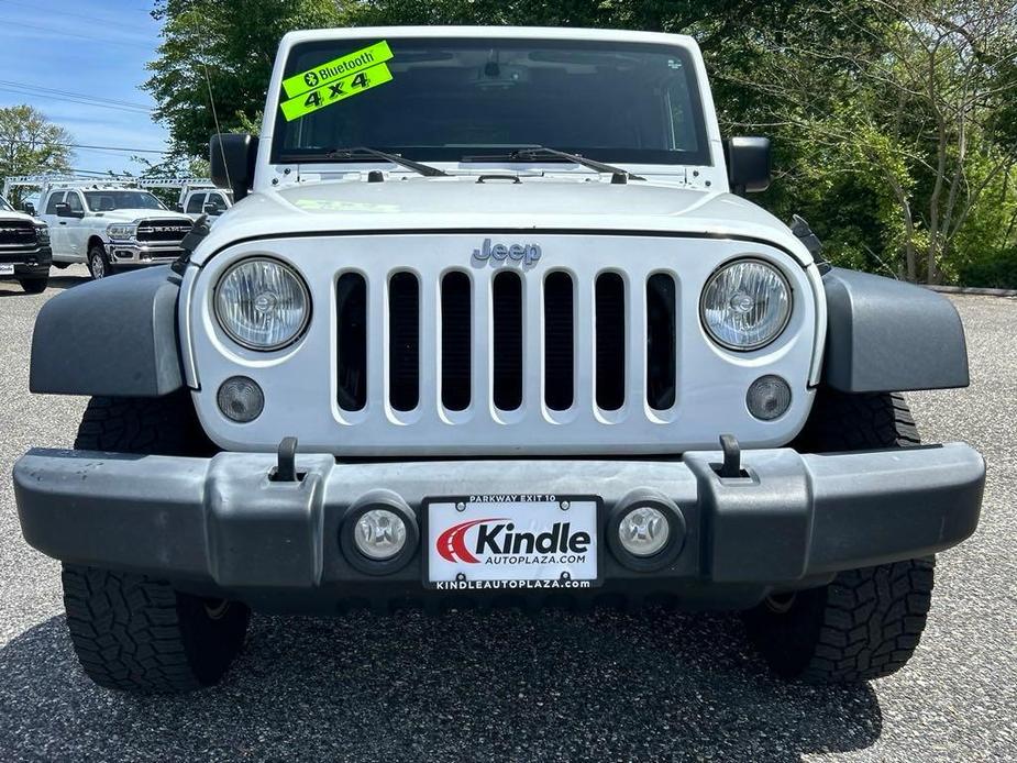 used 2015 Jeep Wrangler Unlimited car, priced at $21,499