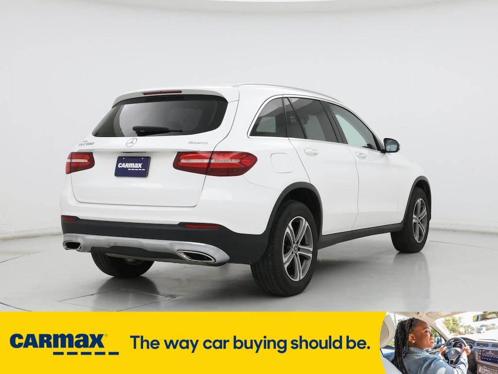 used 2019 Mercedes-Benz GLC 300 car, priced at $23,998
