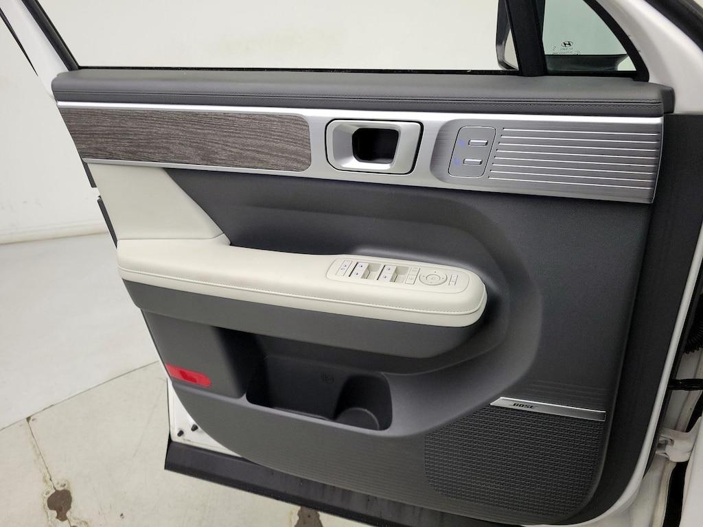 used 2024 Hyundai Santa Fe car, priced at $35,998