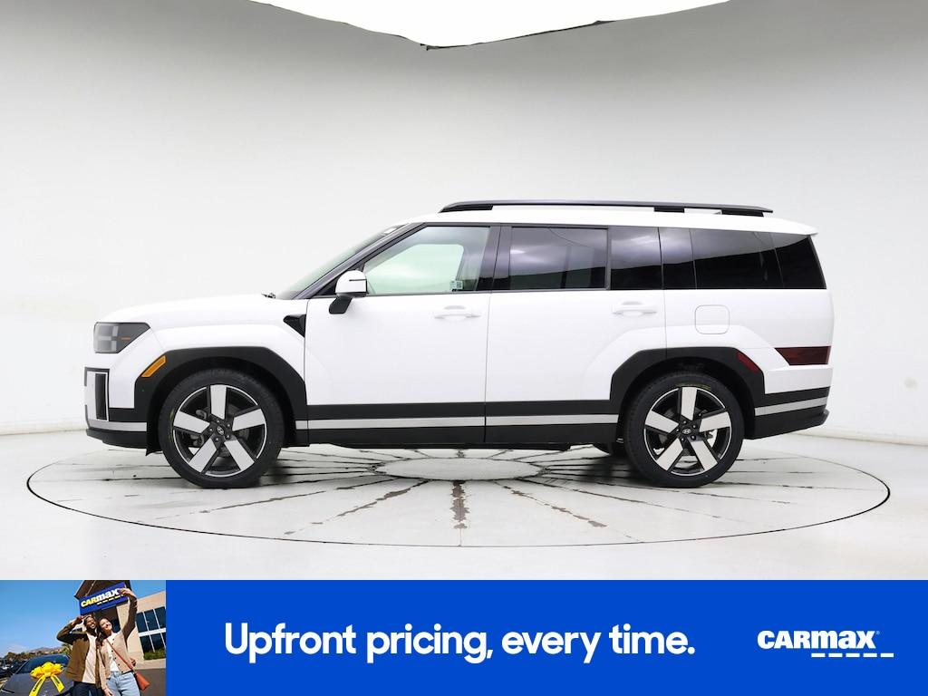 used 2024 Hyundai Santa Fe car, priced at $35,998
