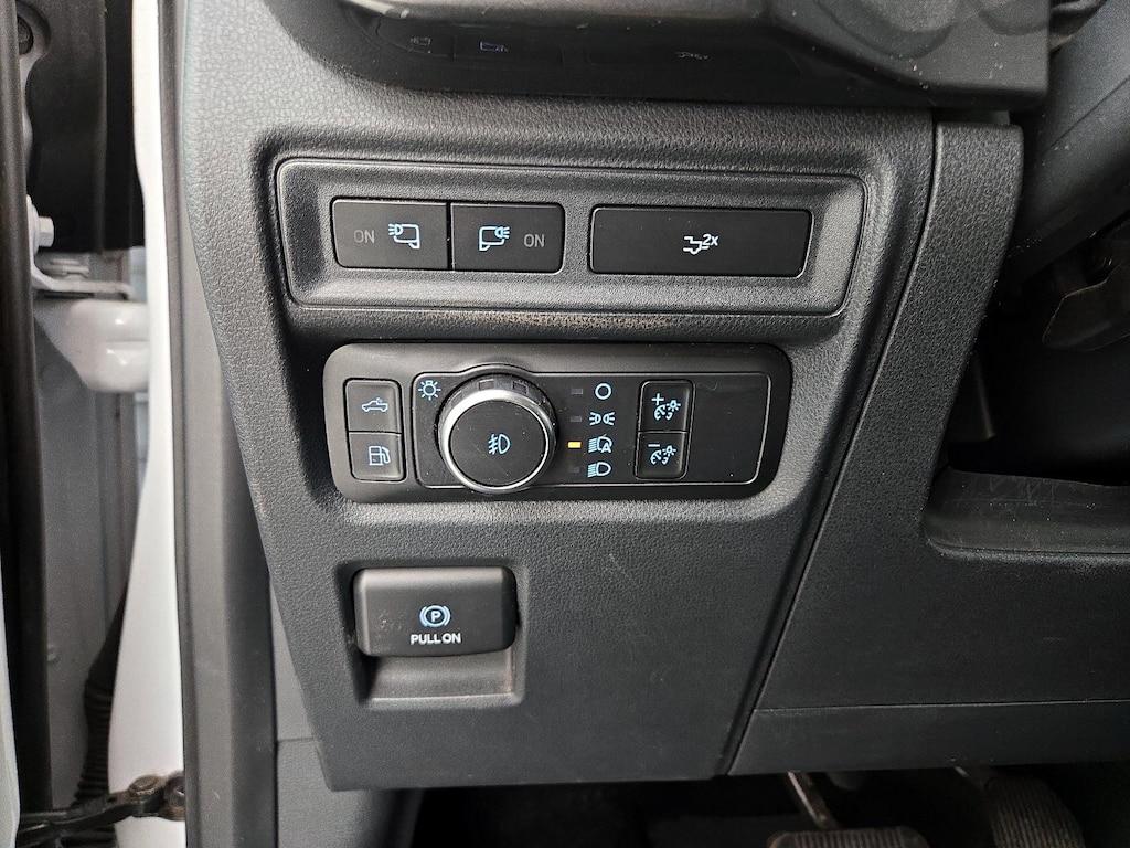 used 2022 Ford F-150 car, priced at $38,998