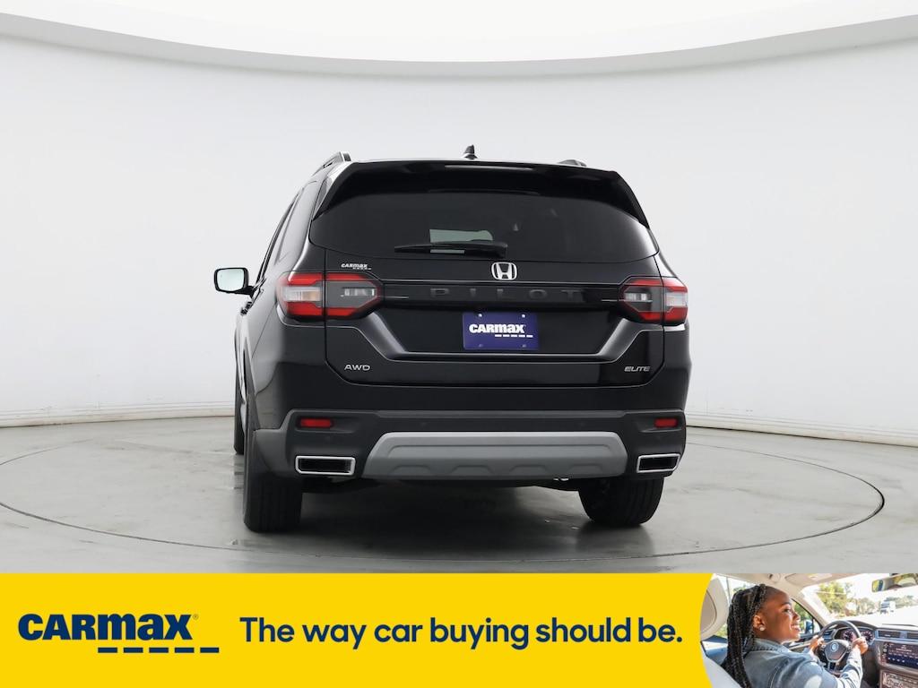 used 2023 Honda Pilot car, priced at $47,998