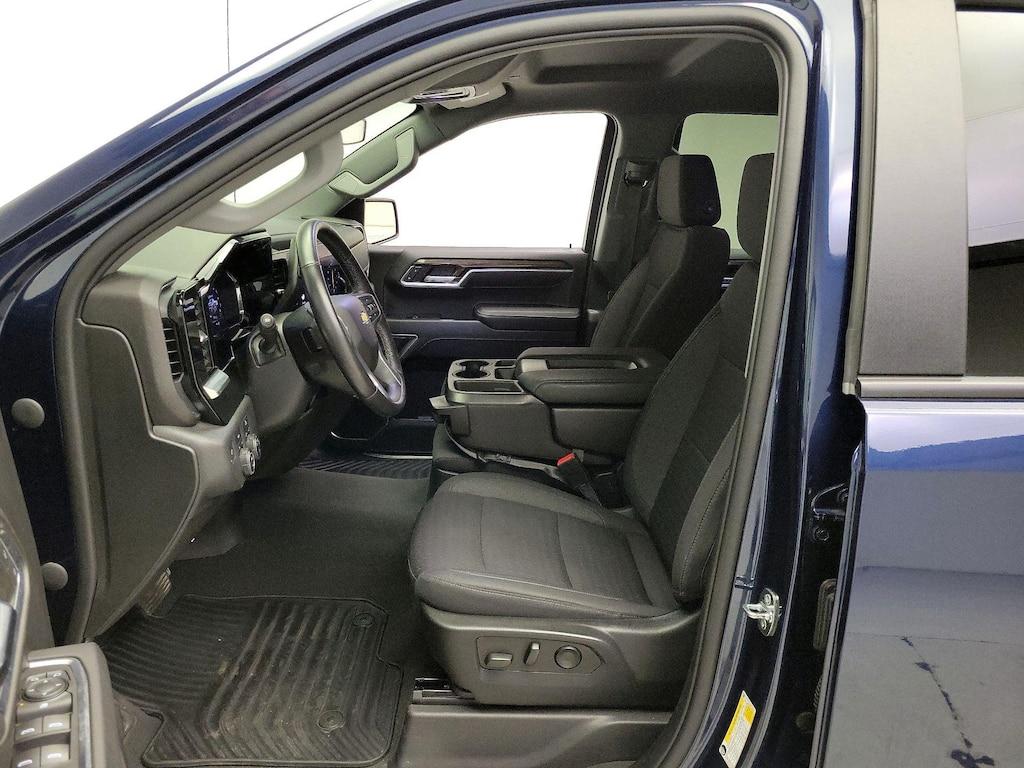 used 2022 Chevrolet Silverado 1500 car, priced at $32,998