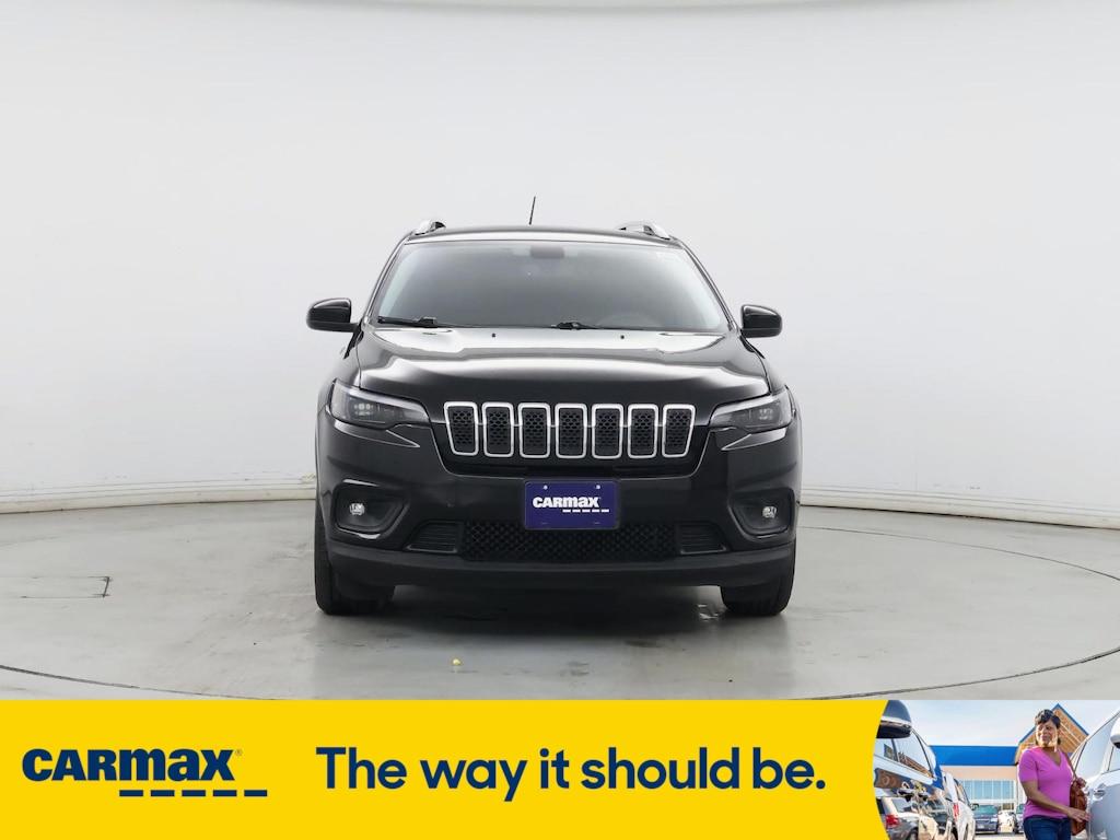 used 2019 Jeep Cherokee car, priced at $15,998