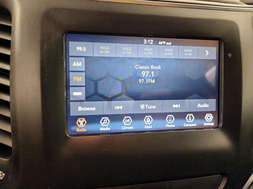 used 2019 Jeep Cherokee car, priced at $15,998