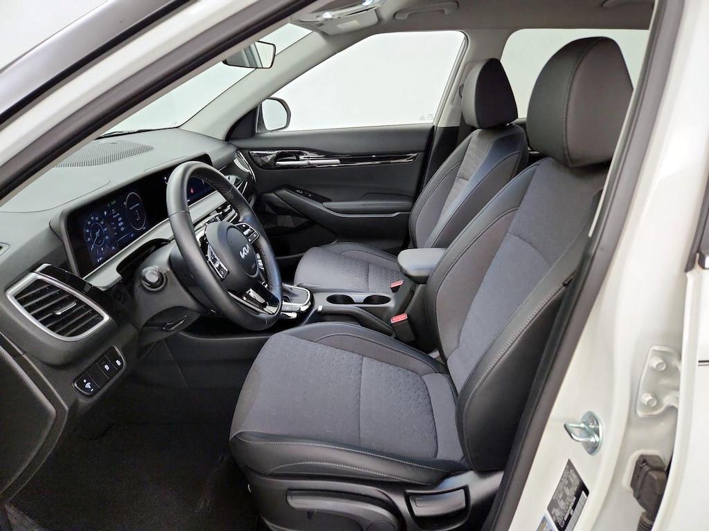 used 2024 Kia Seltos car, priced at $24,998