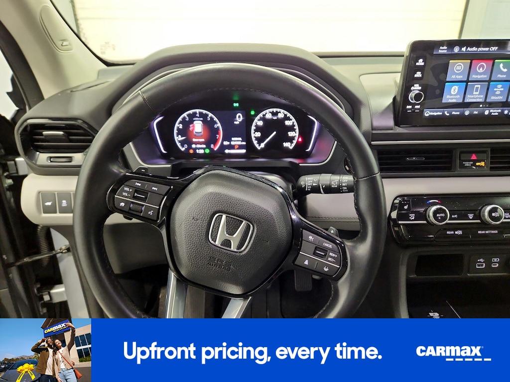 used 2023 Honda Pilot car, priced at $41,998