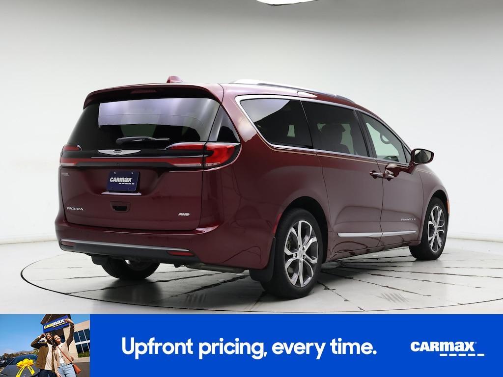 used 2021 Chrysler Pacifica car, priced at $38,998