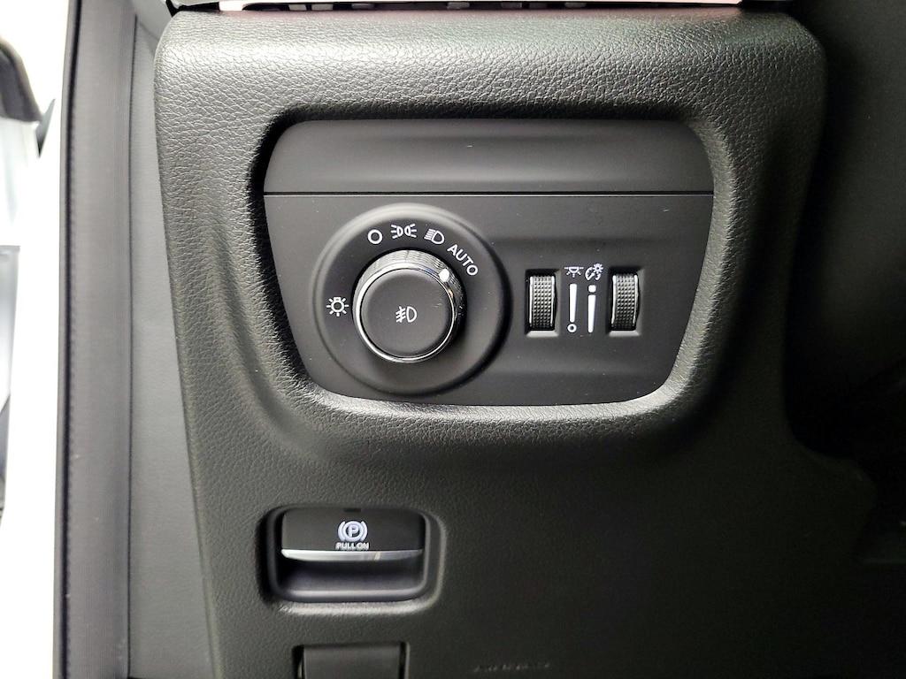 used 2021 Jeep Grand Cherokee L car, priced at $33,998