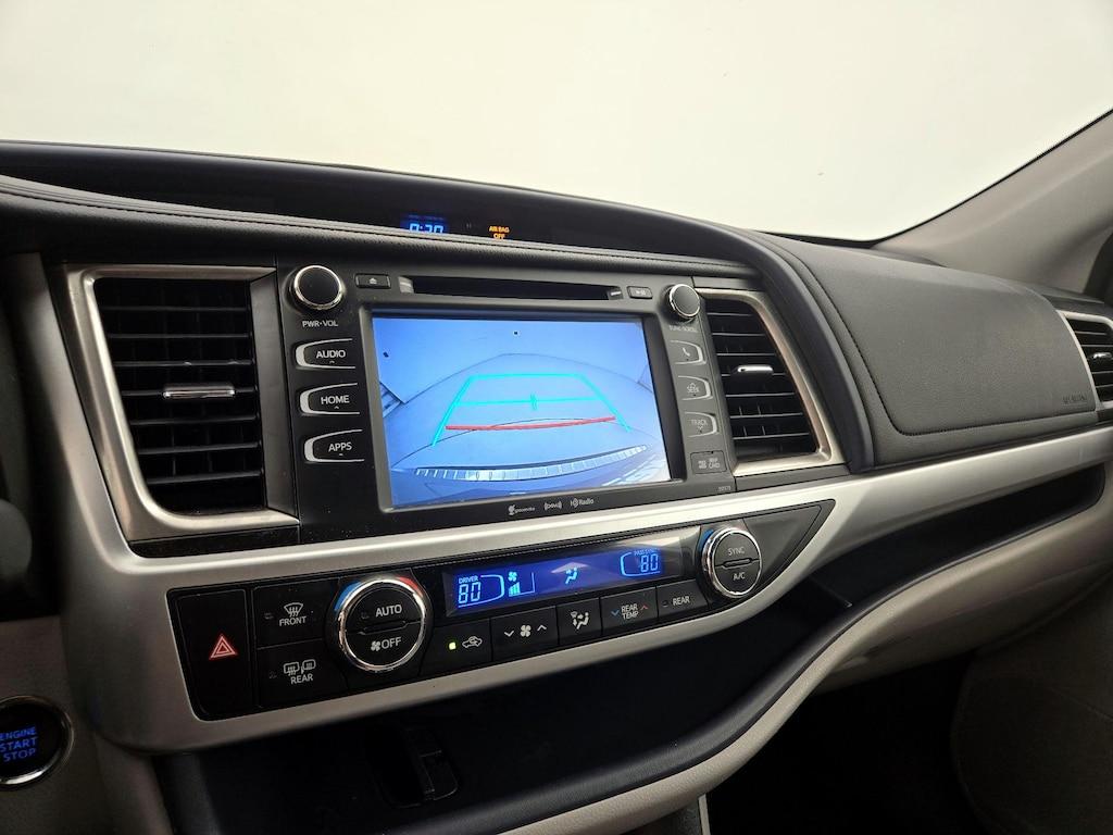used 2018 Toyota Highlander car, priced at $28,998