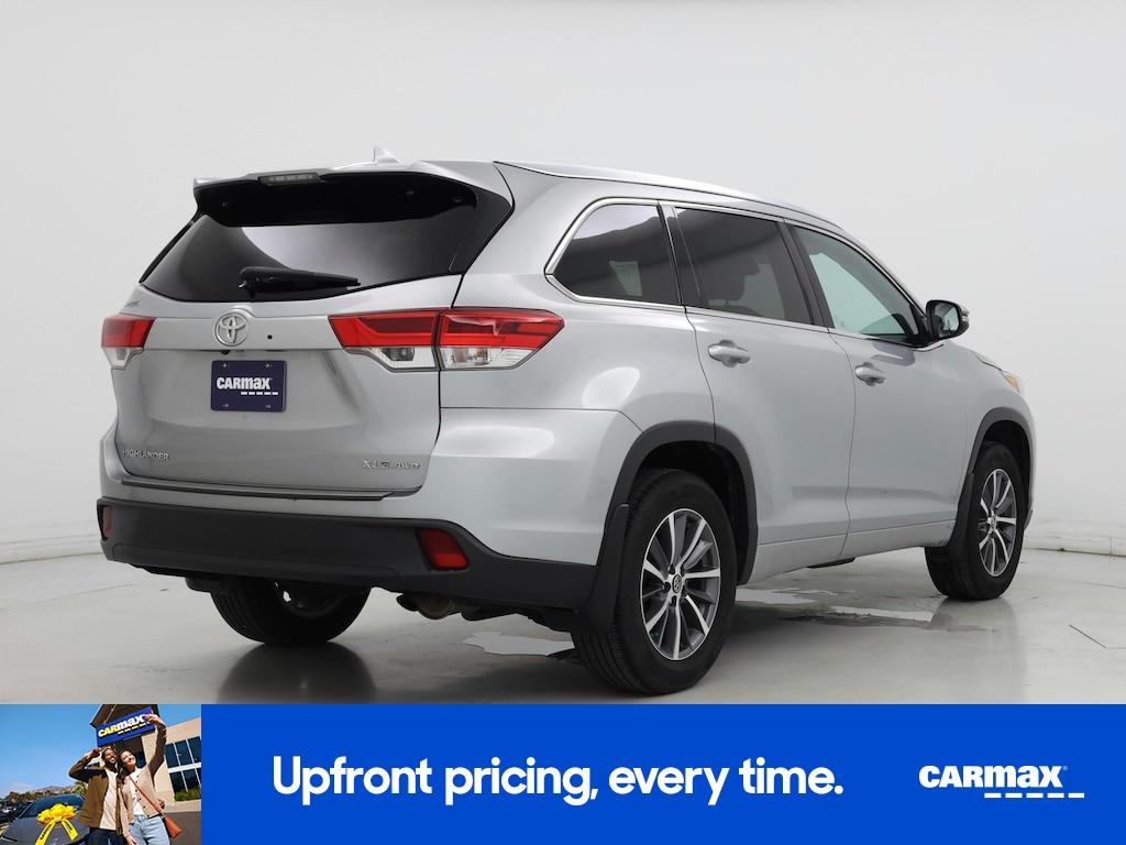 used 2018 Toyota Highlander car, priced at $28,998