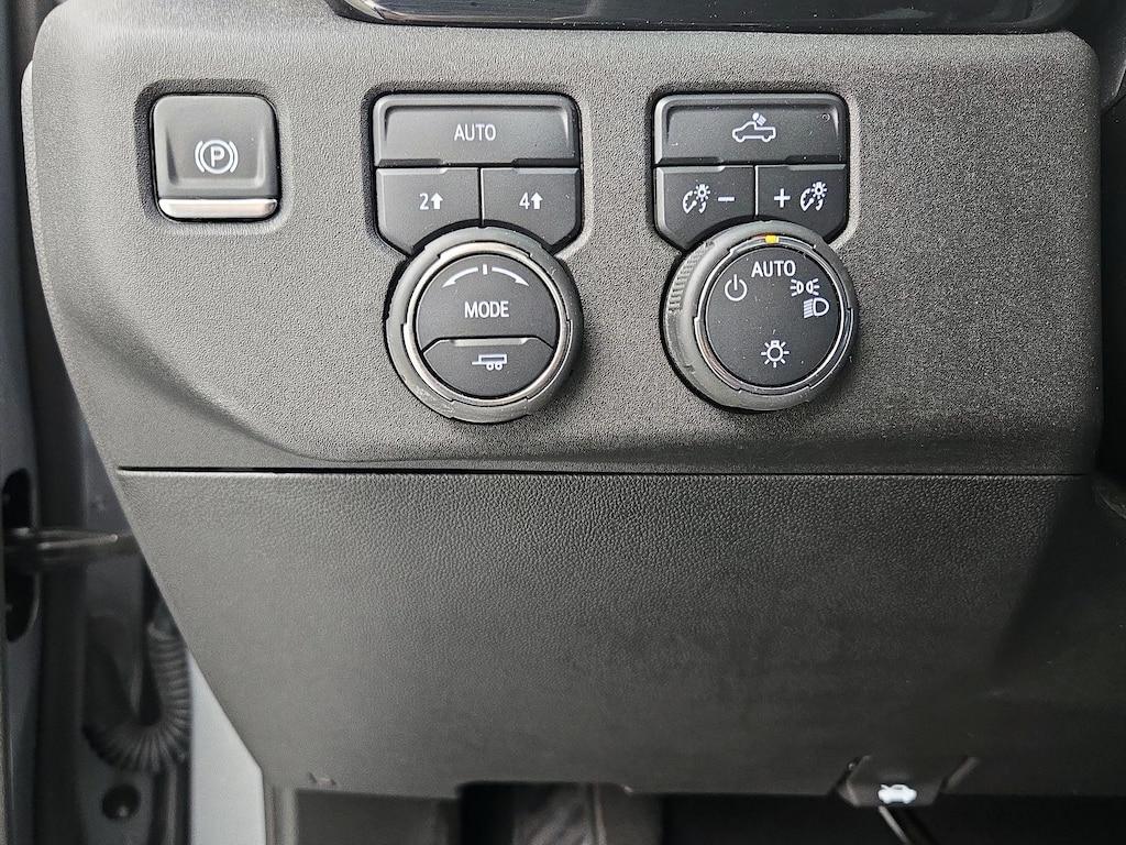 used 2024 Chevrolet Silverado 1500 car, priced at $41,998