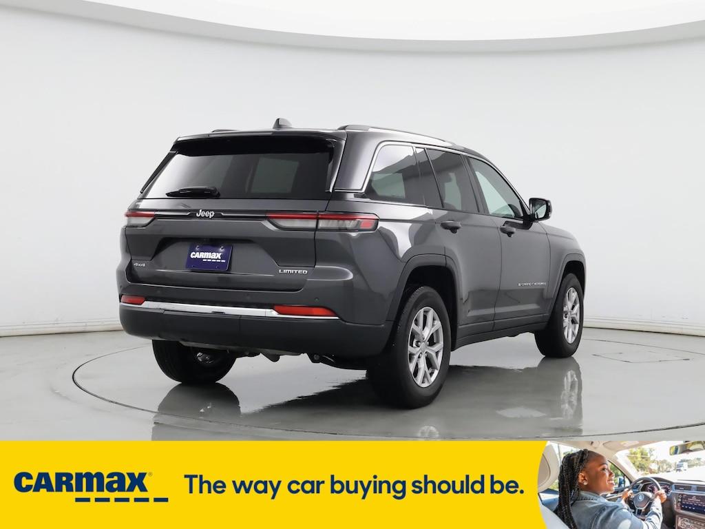 used 2022 Jeep Grand Cherokee car, priced at $31,998