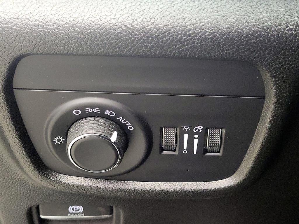 used 2023 Jeep Grand Cherokee car, priced at $30,998