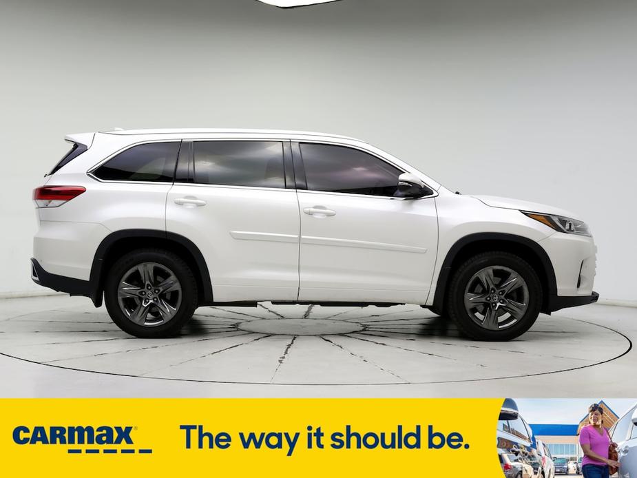 used 2018 Toyota Highlander car, priced at $31,998