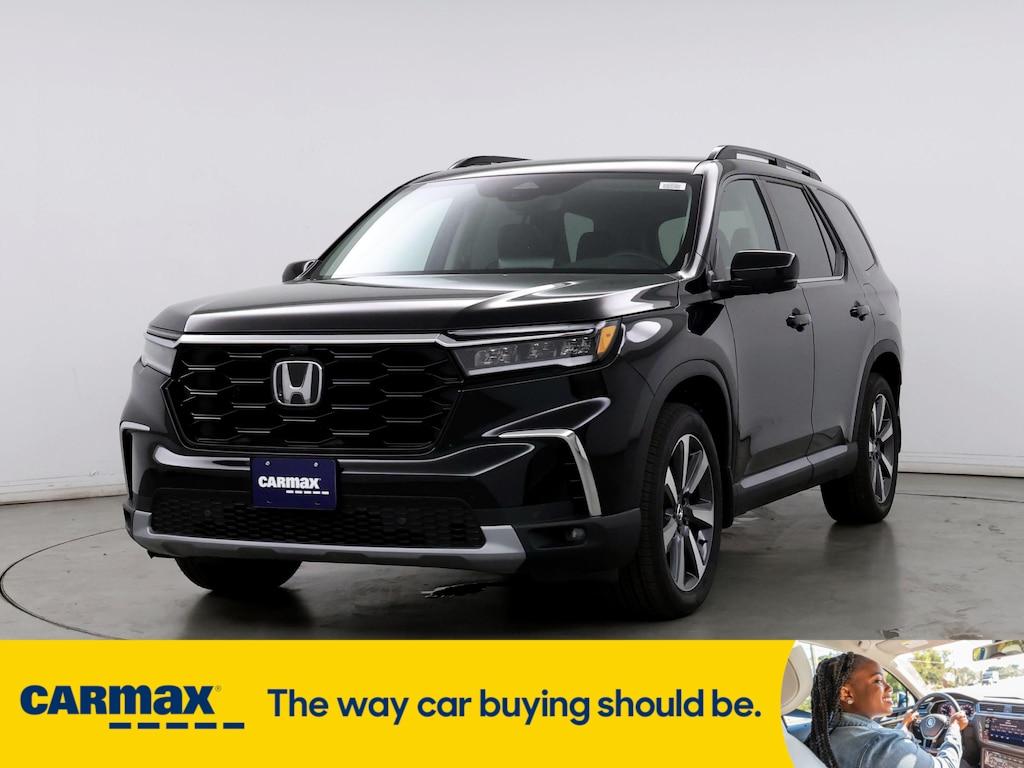 used 2025 Honda Pilot car, priced at $51,998