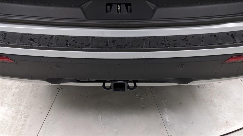 new 2025 Ford Explorer car, priced at $51,660