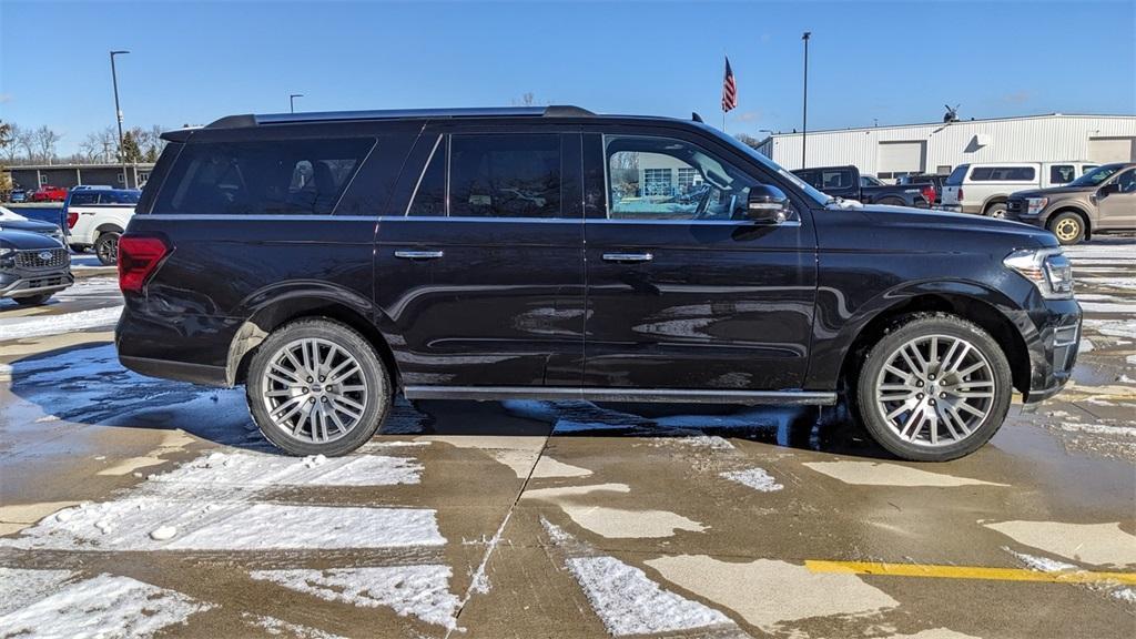 used 2022 Ford Expedition Max car, priced at $53,307