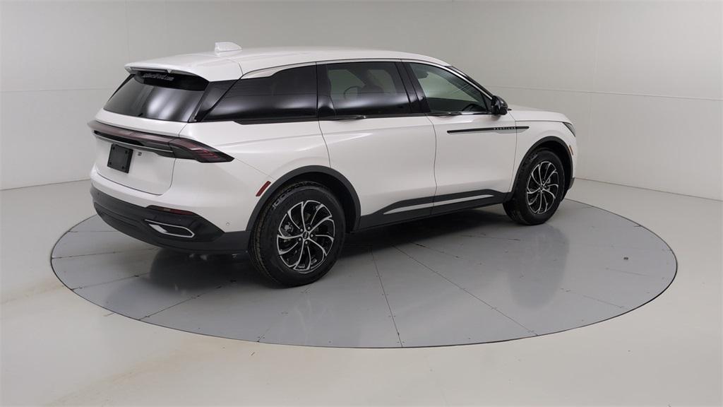 used 2024 Lincoln Nautilus car, priced at $50,267