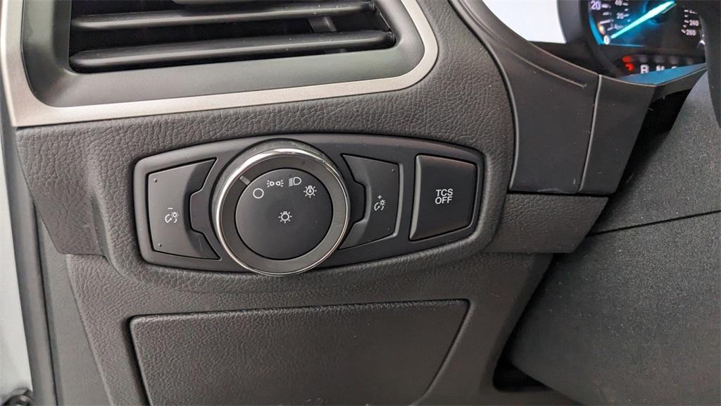 used 2022 Ford Edge car, priced at $27,836