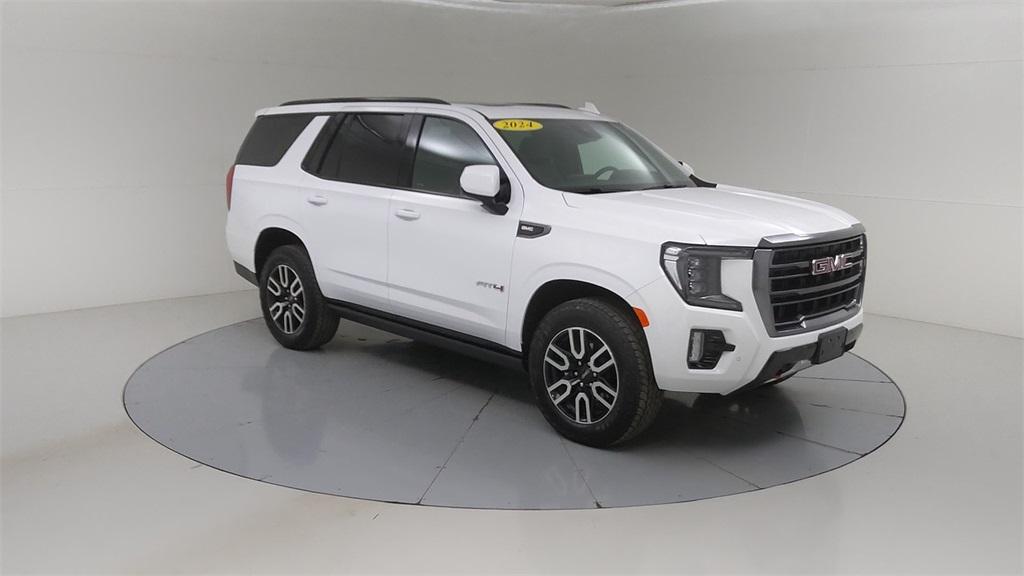 used 2024 GMC Yukon car, priced at $71,118