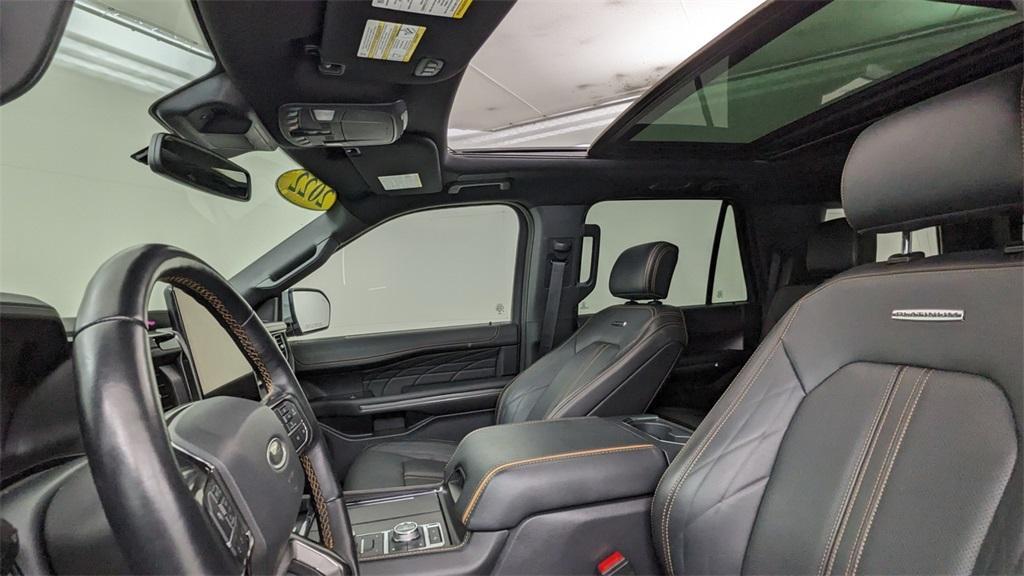 used 2022 Ford Expedition car, priced at $58,000