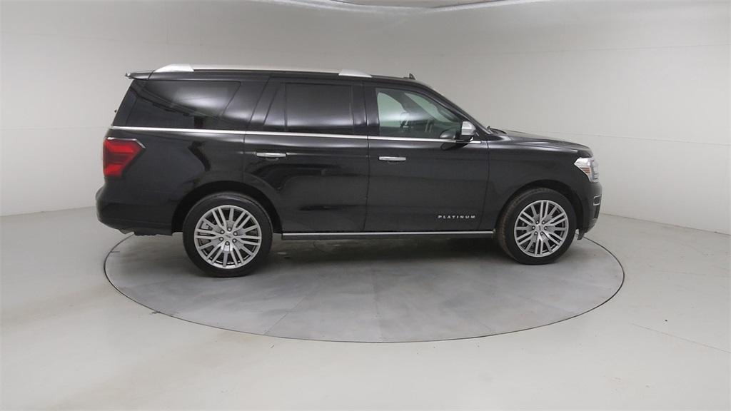 used 2022 Ford Expedition car, priced at $58,000