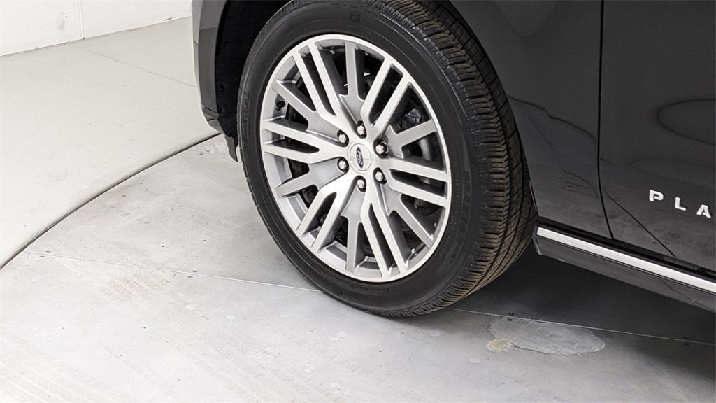 used 2022 Ford Expedition car, priced at $58,000