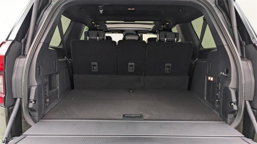 new 2025 Ford Expedition Max car, priced at $87,995